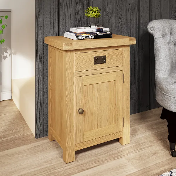 Rustic Oak Bedside Cabinet