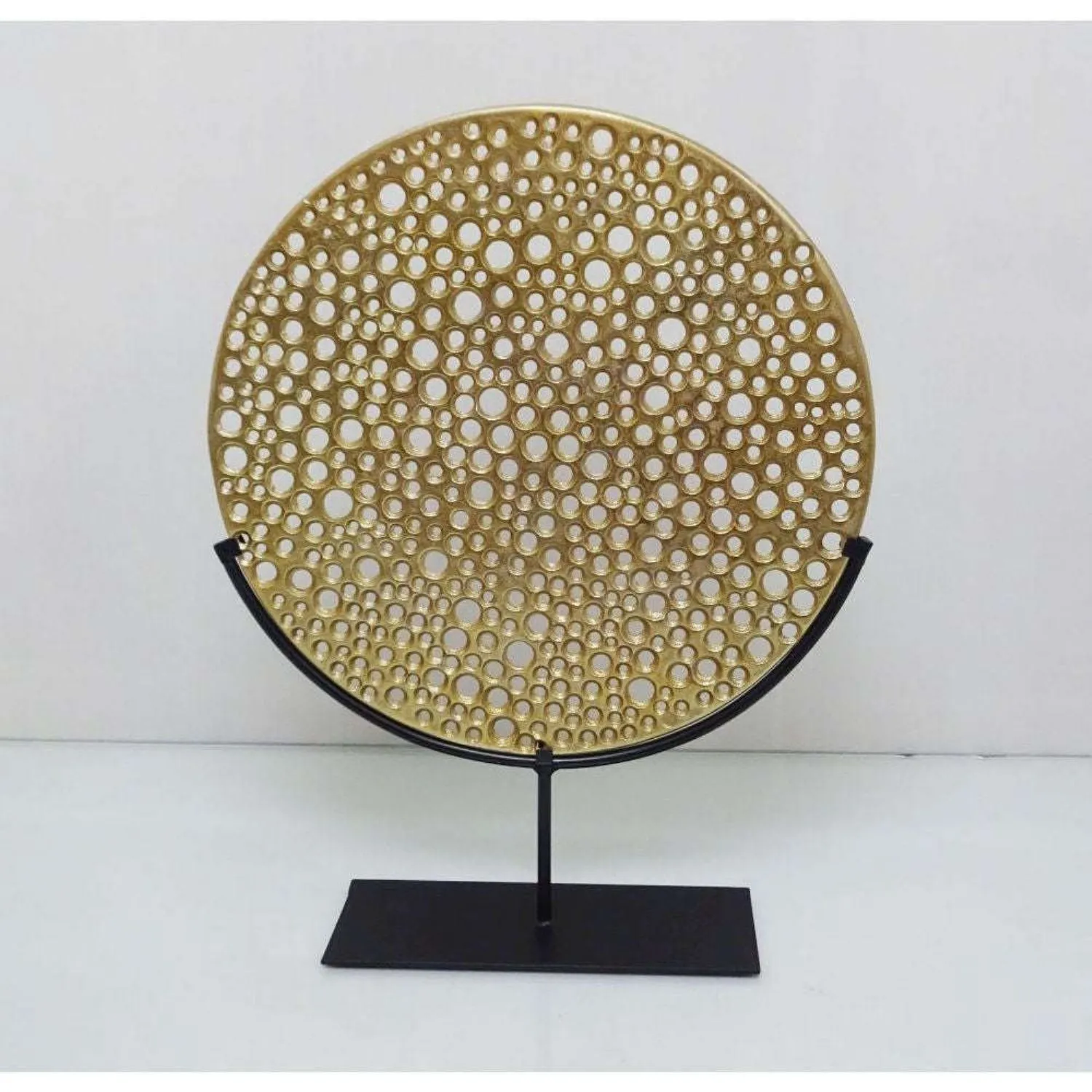 Mint Homeware Large Round Sculpture on Base Gold And Black