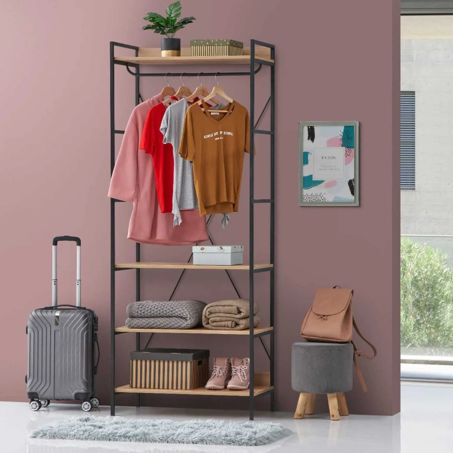 Open Wardrobe With 4 Shelves